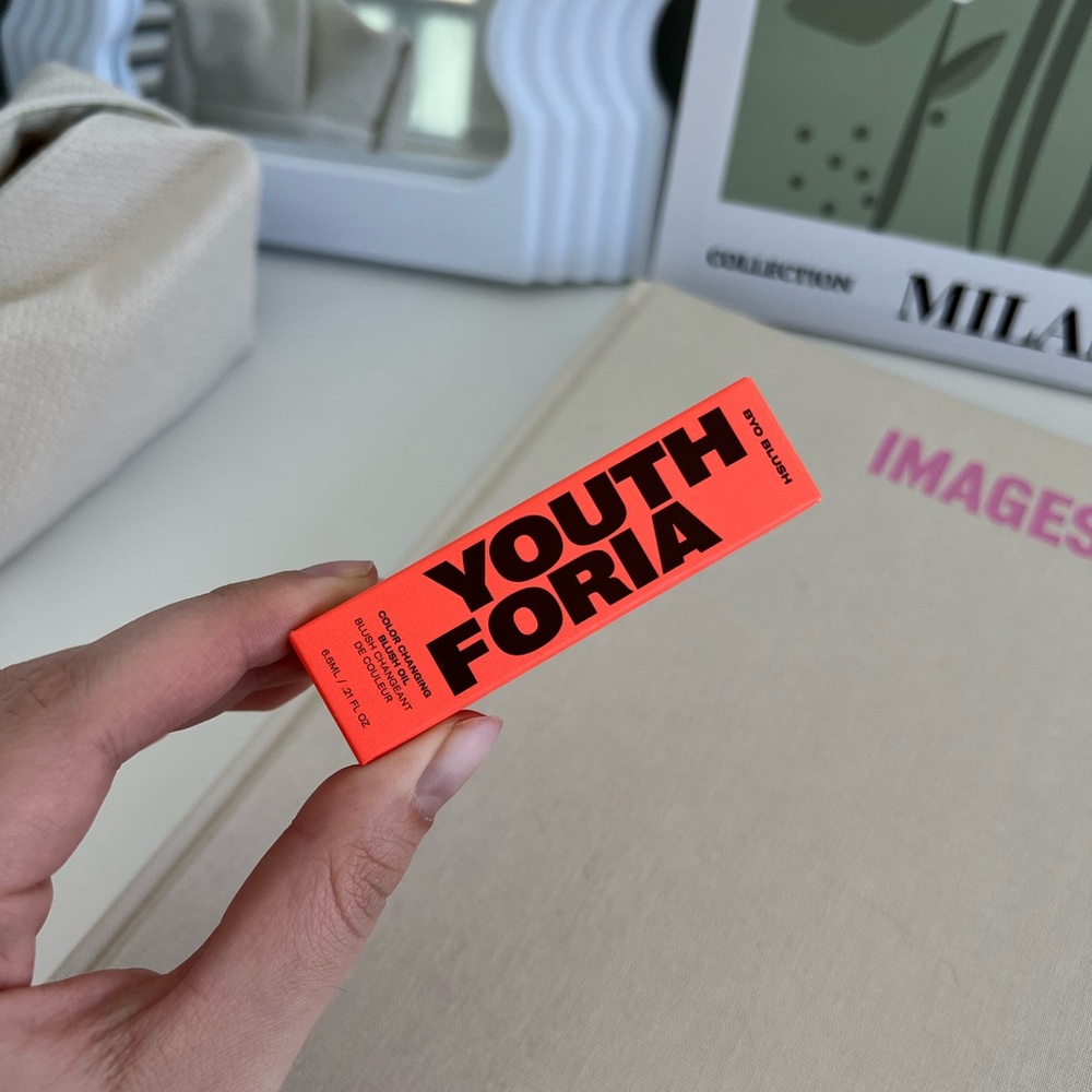 NEVER OPENED☀️ YOUTHFORIA / color changing blush oil “Chemical Reaction” 6.5ml